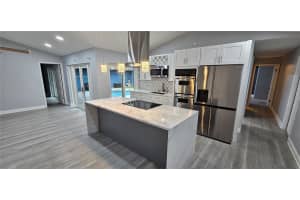 5015 NASSAU CIRCLE, ORLANDO, FL 32808 - MLS#MFRO6376485