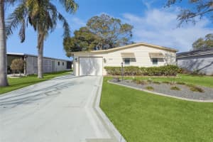 1612 SCHWARTZ BOULEVARD, LADY LAKE, FL 32159 - MLS#MFRO6376526