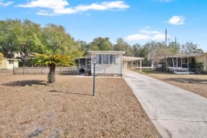 6 FLORENCE BOULEVARD, DEBARY, FL 32713 - MLS#MFRO6376554