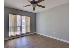 4524 SOUTH LAKE ORLANDO PKWY, ORLANDO, FL 32808 - MLS#MFRO6376563