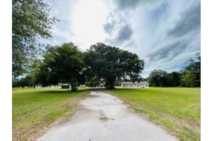 8010 SE US HIGHWAY 301 #2A, HAWTHORNE, FL 32640 - MLS#MFRO6376565