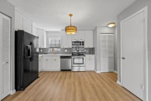 317 AMELIA STREET, ORLANDO, FL 32801 - MLS#MFRO6376641