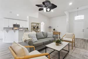 453 DOMINISH ESTATES DRIVE, APOPKA, FL 32712 - MLS#MFRO6376646