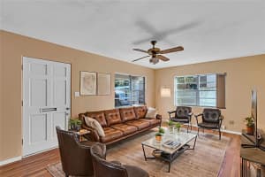 324 LAKELAND AVENUE, ORLANDO, FL 32805 - MLS#MFRO6376738