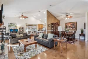 603 WATER OAK LANE, LONGWOOD, FL 32779 - MLS#MFRO6376798