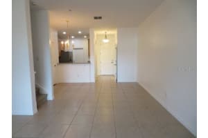 5867 STRADA CAPRI WAY, ORLANDO, FL 32835 - MLS#MFRO6376817