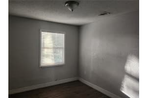 1105 OLD SOUTH DRIVE, LAKELAND, FL 33811 - MLS#MFRO6376915