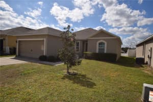 946 SHADY TREE LANE, DAVENPORT, FL 33897 - MLS#MFRO6376992