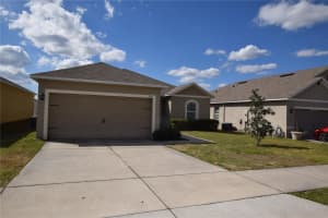 946 SHADY TREE LANE, DAVENPORT, FL 33897 - MLS#MFRO6376992