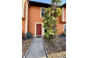 3315 Amber Wood Way #104, WINTER PARK