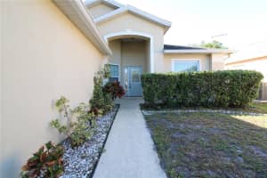 11414 PINEWOOD COVE LANE, ORLANDO, FL 32817 - MLS#MFRO6377020