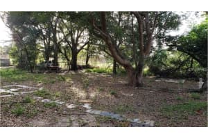 1102 EMERALDA ROAD, ORLANDO, FL 32808 - MLS#MFRO6377043