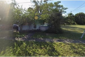 909 PALMETTO STREET, TITUSVILLE, FL 32796 - MLS#MFRO6377104