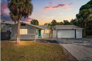 10395 San Martin Blvd Ne, ST PETERSBURG