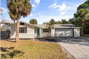 10395 SAN MARTIN BOULEVARD, ST PETERSBURG, FL 33702 - MLS#MFRO6377126