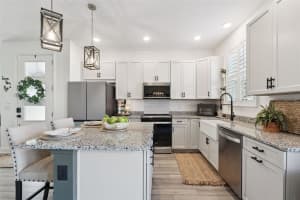 1064 SPRING PALMS LOOP, ORLANDO, FL 32828 - MLS#MFRO6377247