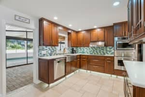 103 LAKESHORE DRIVE, MINNEOLA, FL 34715 - MLS#MFRO6377402