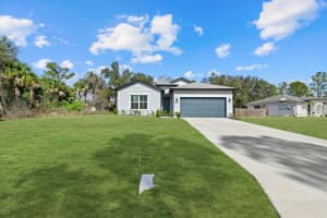 5670 GILROY AVENUE, NORTH PORT, FL 34288 - MLS#MFRO6377403