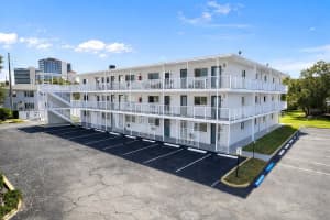 320 Lakeview St #221, ORLANDO