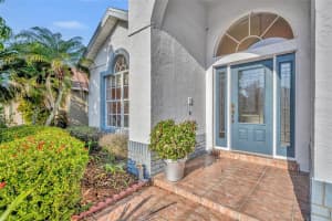 3136 CRYSTAL CREEK BOULEVARD, ORLANDO, FL 32837 - MLS#MFRO6377463