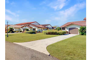 118 COVENTRY LANE, HAINES CITY, FL 33844 - MLS#MFRO6377513