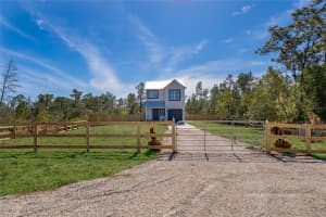 765 6TH AVENUE, OSTEEN, FL 32764 - MLS#MFRO6377529