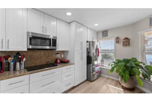 10742 DERRINGER DRIVE, ORLANDO, FL 32829 - MLS#MFRO6377541