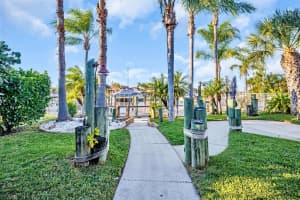 4951 GALLEON COURT, NEW PORT RICHEY, FL 34652 - MLS#MFRO6377560