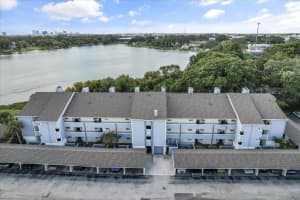 4101 FAIRVIEW VISTA POINT, ORLANDO, FL 32804 - MLS#MFRO6377648