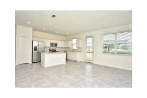 251 NINE IRON DRIVE, DAVENPORT, FL 33896 - MLS#MFRO6377653