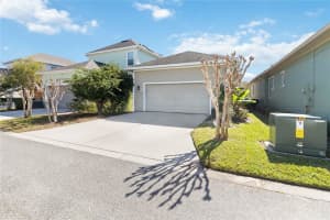 8905 LAUREATE BOULEVARD, ORLANDO, FL 32827 - MLS#MFRO6377656