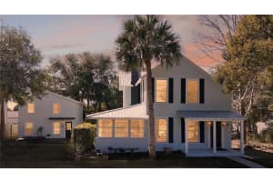 922 WASHINGTON AVENUE, EUSTIS, FL 32726 - MLS#MFRO6377711