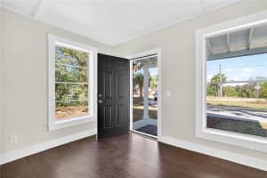 922 WASHINGTON AVENUE, EUSTIS, FL 32726 - MLS#MFRO6377711