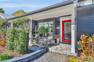 5233 LAKE HOWELL ROAD, WINTER PARK, FL 32792 - MLS#MFRO6377821