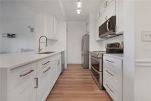 14205 FALLS CHURCH DRIVE, ORLANDO, FL 32837 - MLS#MFRO6377869