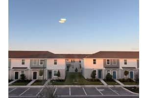 2975 Skyline Loop, KISSIMMEE