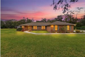 2331 D R Bryant Rd, LAKELAND