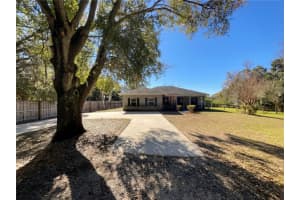 2037 RECKER HIGHWAY, WINTER HAVEN, FL 33880 Sold 02/12/26