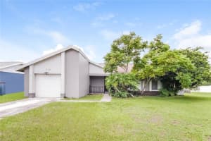 713 E Flag Way, KISSIMMEE