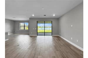 6256 BAYWOOD COURT, LAKEWOOD RANCH, FL 34211 - MLS#MFRO6378086