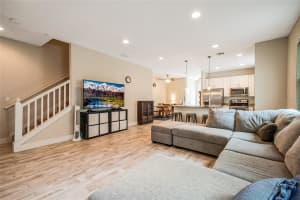 2121 KALEY AVENUE, ORLANDO, FL 32806 - MLS#MFRO6378106