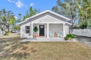 1303 Stowe Ave, MOUNT DORA