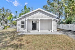 1303 STOWE AVENUE, MOUNT DORA, FL 32757 - MLS#MFRO6378113