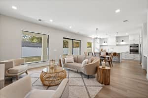 1217 CLOVERLAWN AVENUE, ORLANDO, FL 32806 - MLS#MFRO6378146