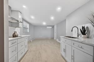 917 1/2 MACK AVENUE, ORLANDO, FL 32805 - MLS#MFRO6378163