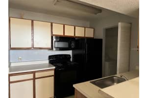 1015 HIAWASSEE ROAD, ORLANDO, FL 32835 - MLS#MFRO6378251