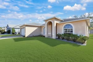 327 SALMON COURT, KISSIMMEE, FL 34759 - MLS#MFRO6378273