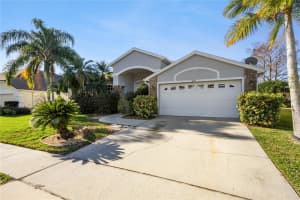 639 LAKEHAVEN CIRCLE, ORLANDO, FL 32828 - MLS#MFRO6378276