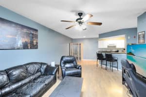 802 CREST PINES DRIVE, ORLANDO, FL 32828 - MLS#MFRO6378284