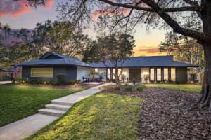 112 Brandywine Ln, LONGWOOD